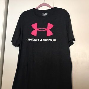 Women’s Under Armour T-Shirt